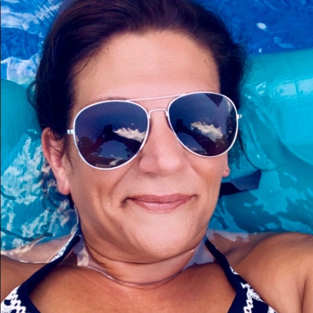 Meet your Posher, Mandy